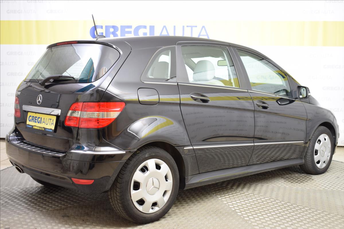 mercedes-benz-tridy-b-200-automat-super-stav - 4