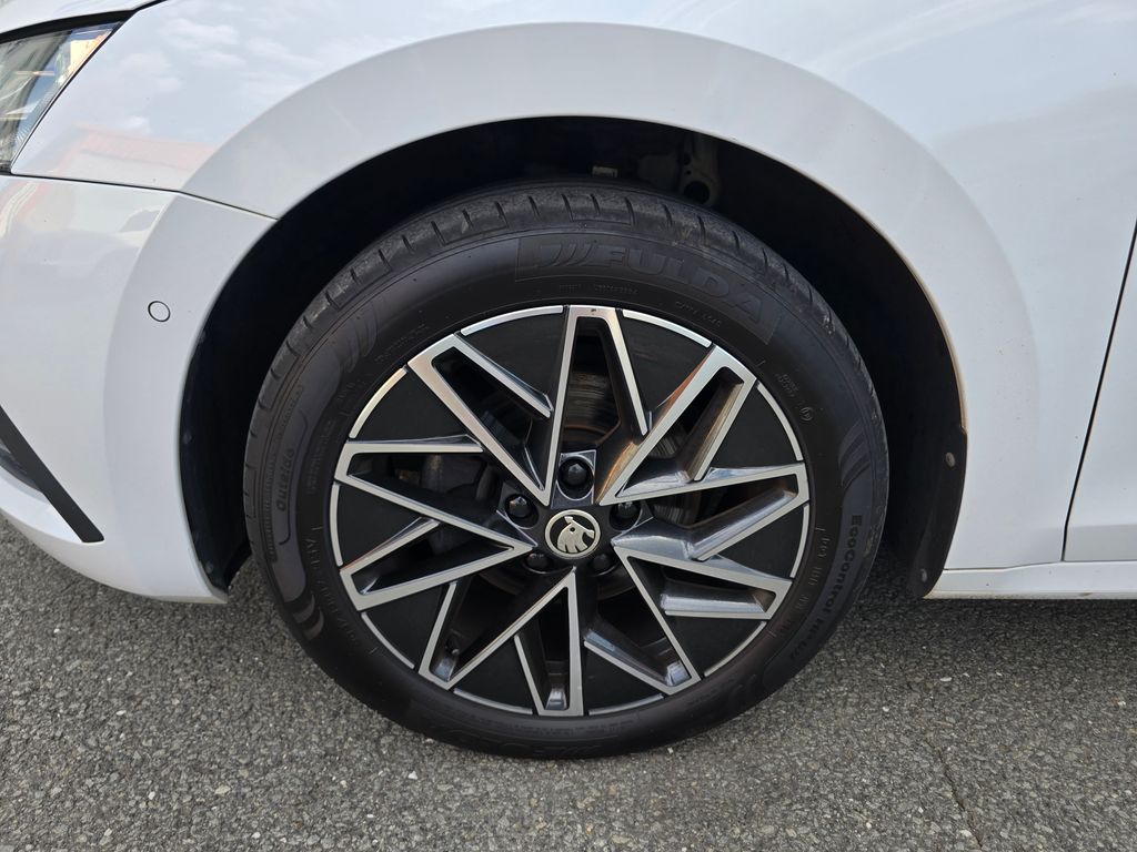 skoda-octavia-2-0tdi-110kw-dsg-style-navi - 6
