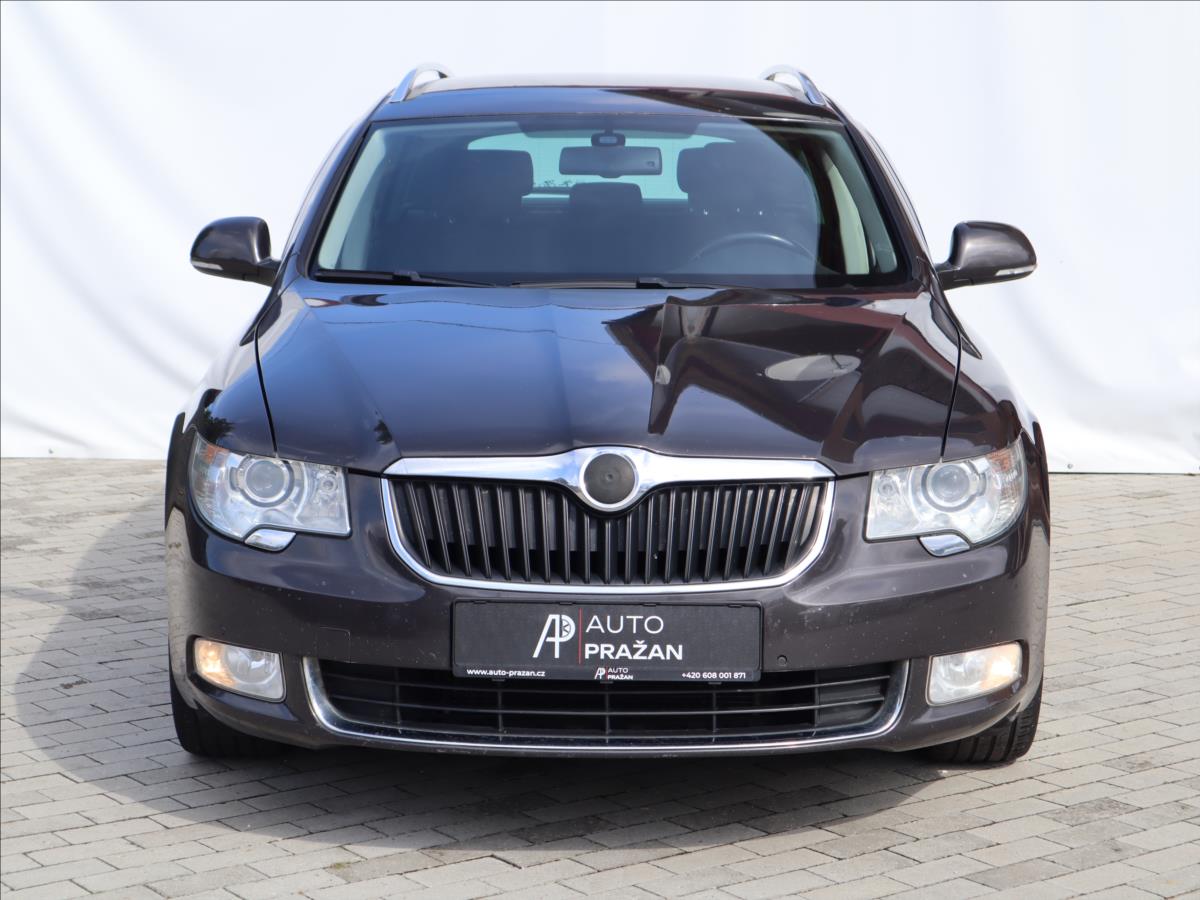 skoda-superb-2-0-tdi-4x4-elegance-navi-cz - 1
