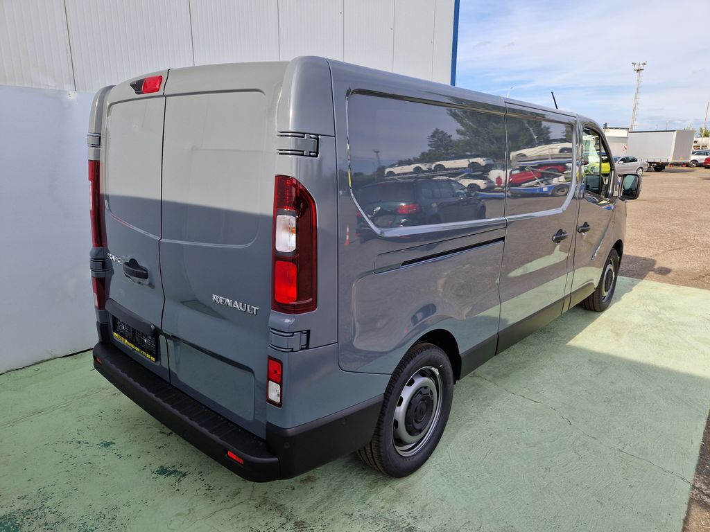 renault-trafic-2-0dci-do-2-49t-spani-topeni - 2