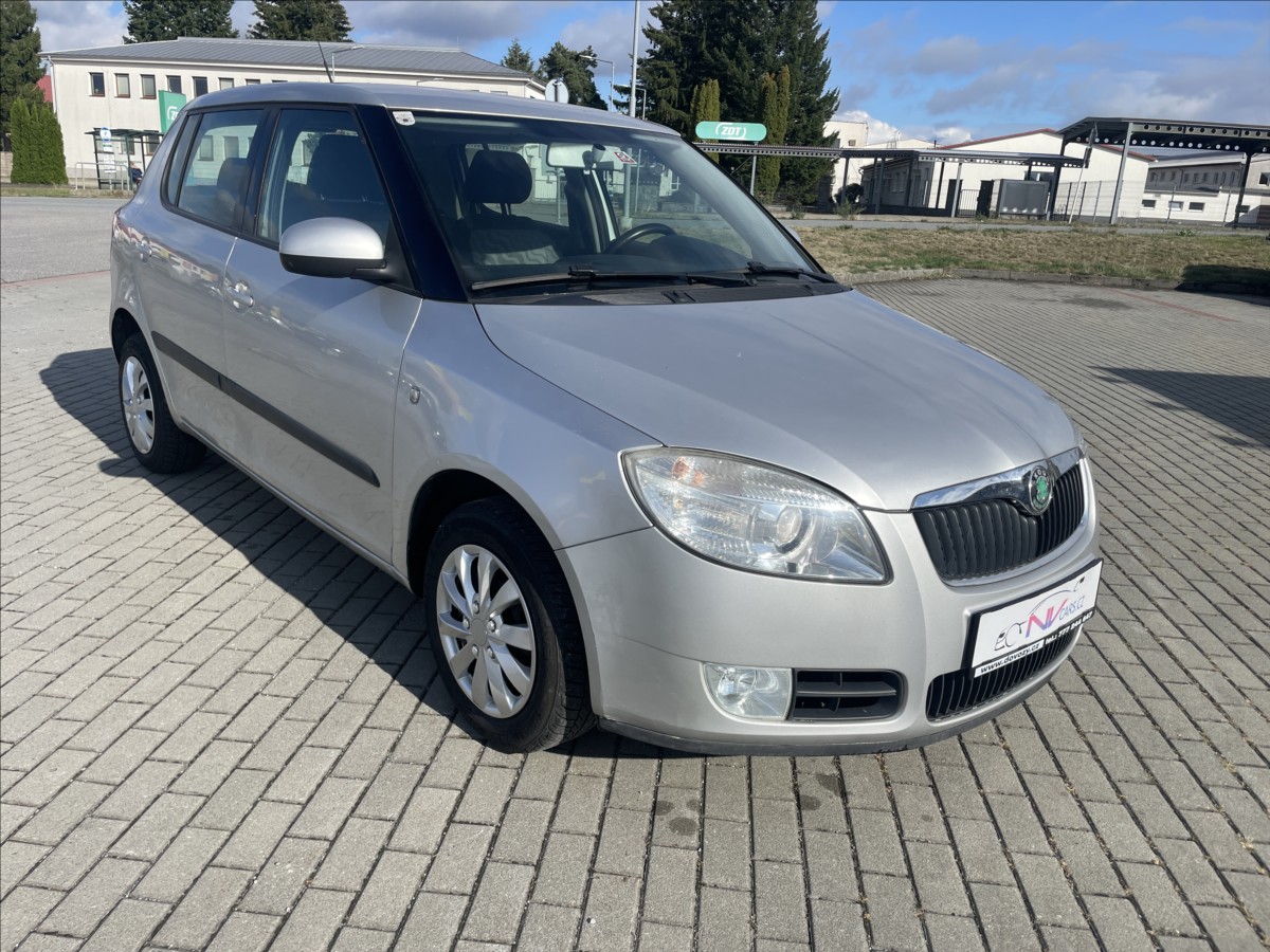 skoda-fabia-1-4-i-16v-klima-esp-serviska-po-stk - 5