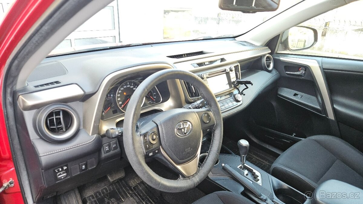 toyota-rav4-benzin-4x4-automat-2014 - 7