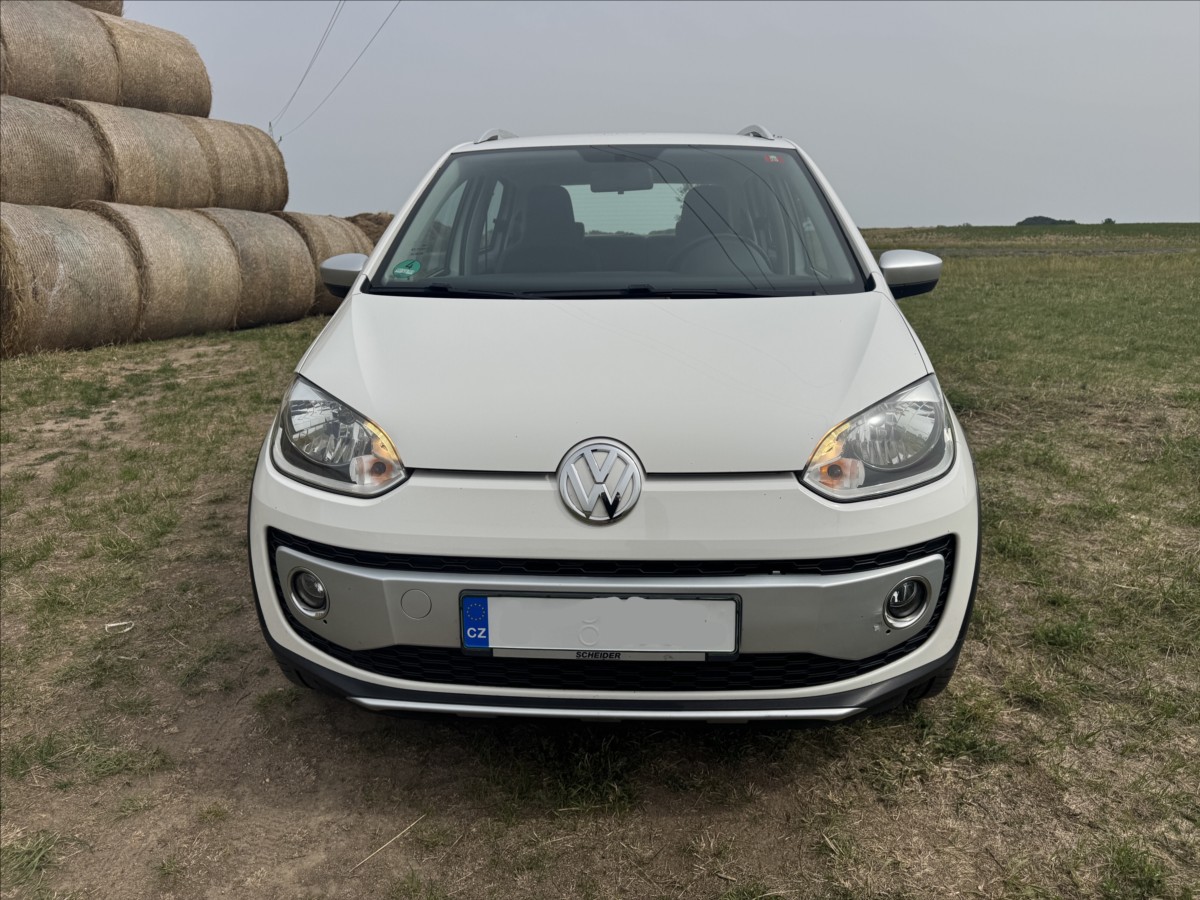 volkswagen-up-1-0-cross-max-vybava-serviska - 1