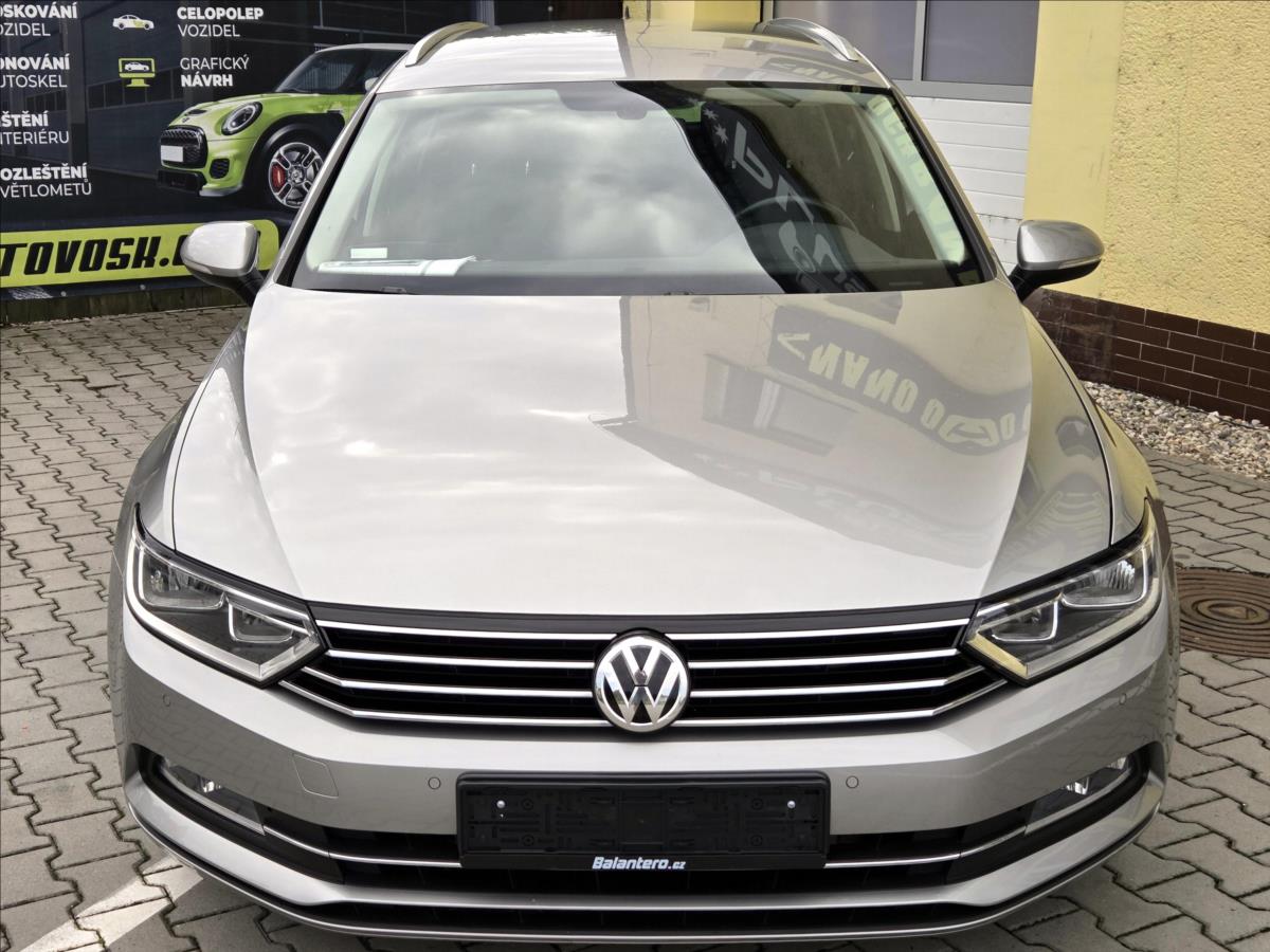 volkswagen-passat-2-0-tdi-dsg-serv-kn-faktury - 1