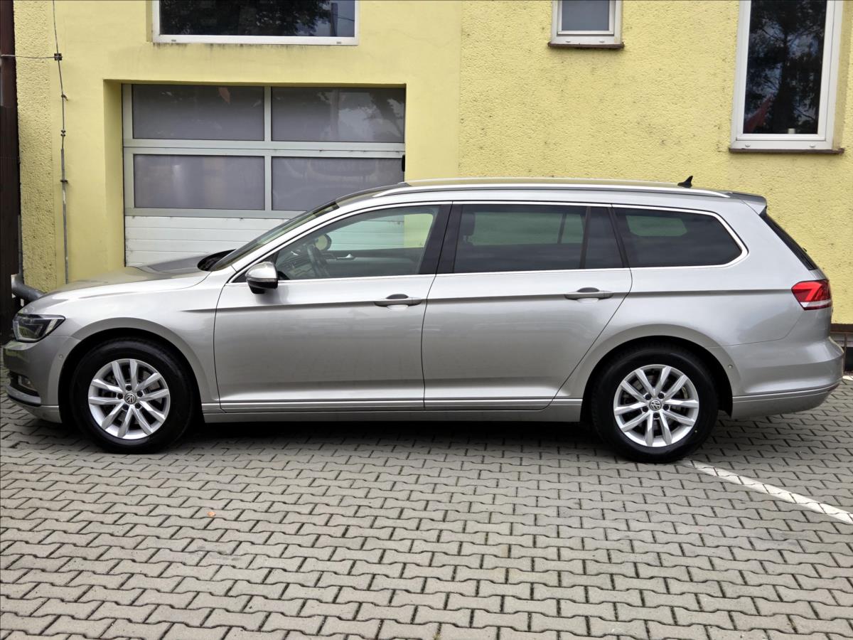 volkswagen-passat-2-0-tdi-dsg-serv-kn-faktury - 7