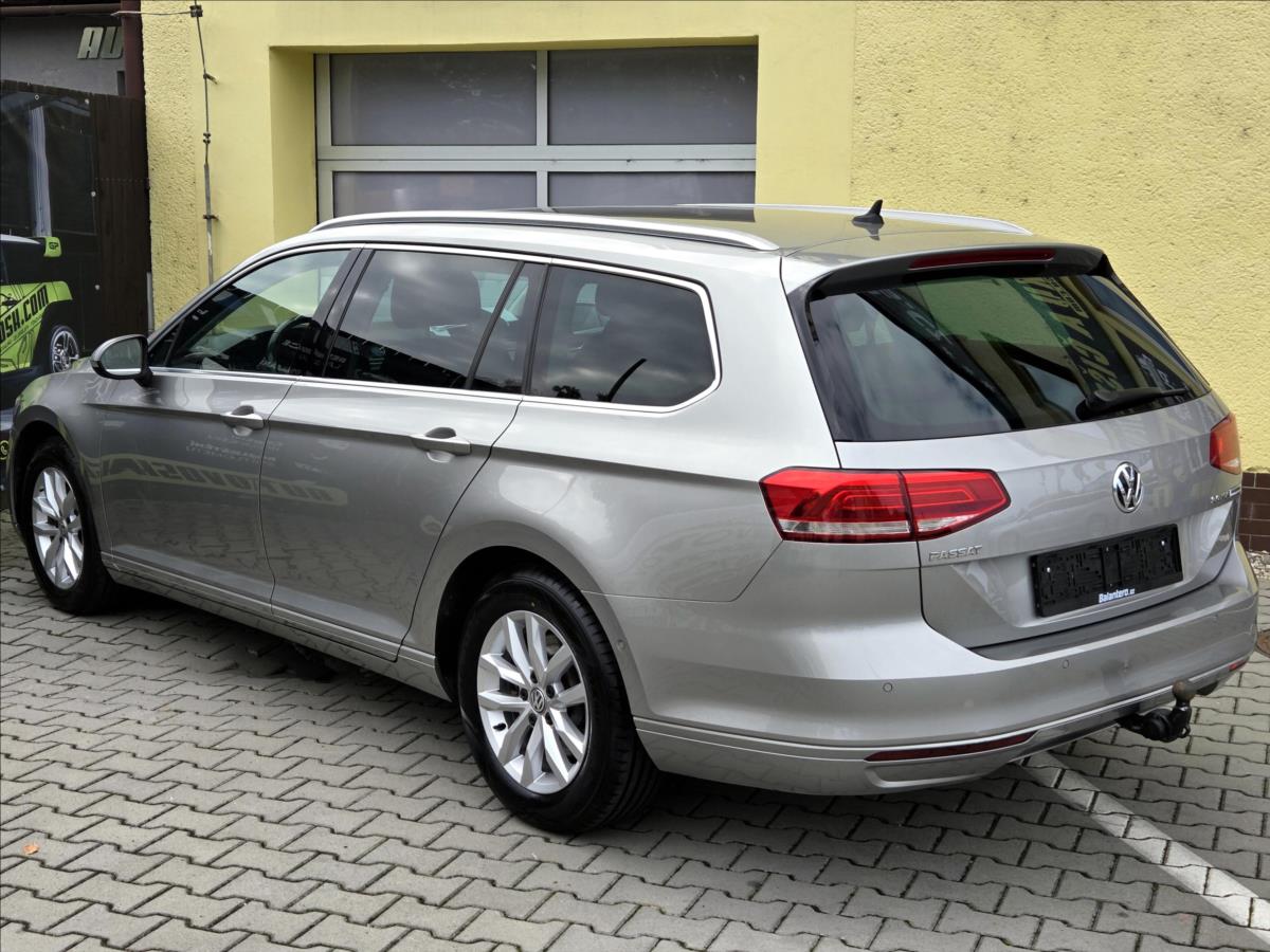volkswagen-passat-2-0-tdi-dsg-serv-kn-faktury - 8