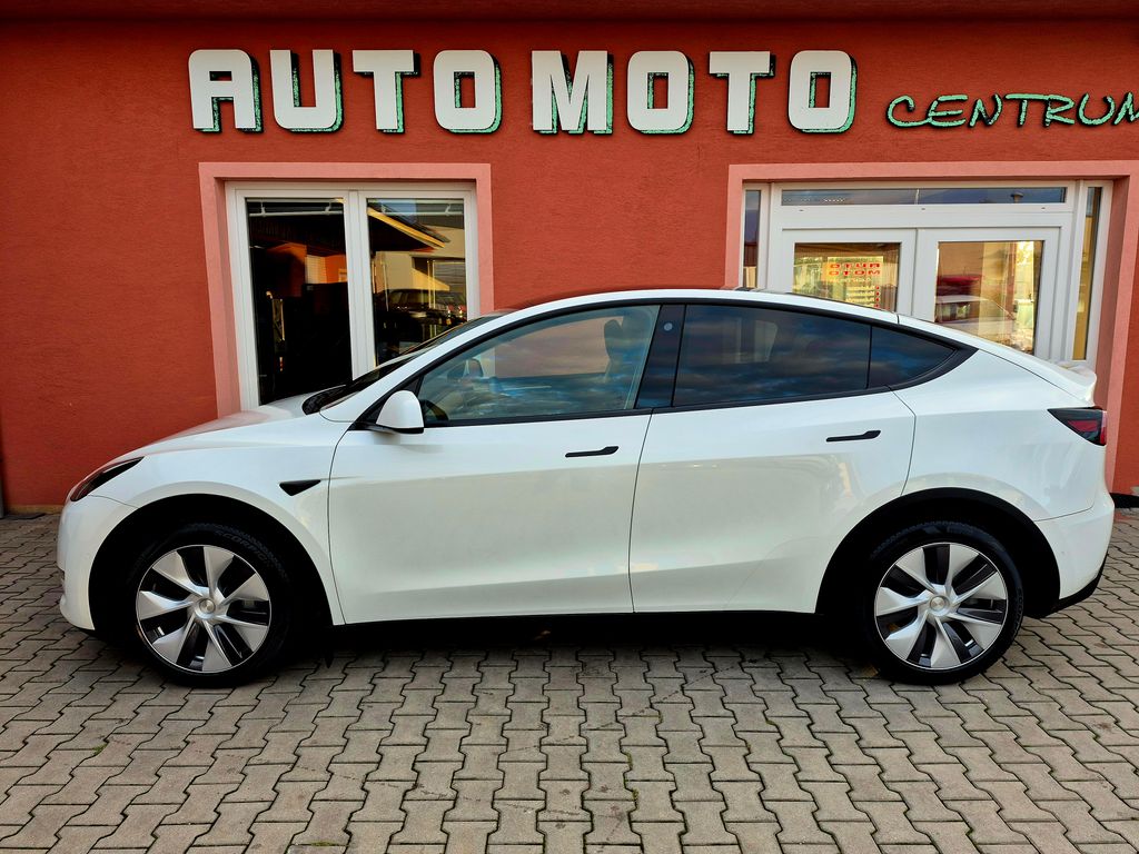 tesla-model-y-long-range-dual-motor-berlin-dph-soh-95-0 - 1