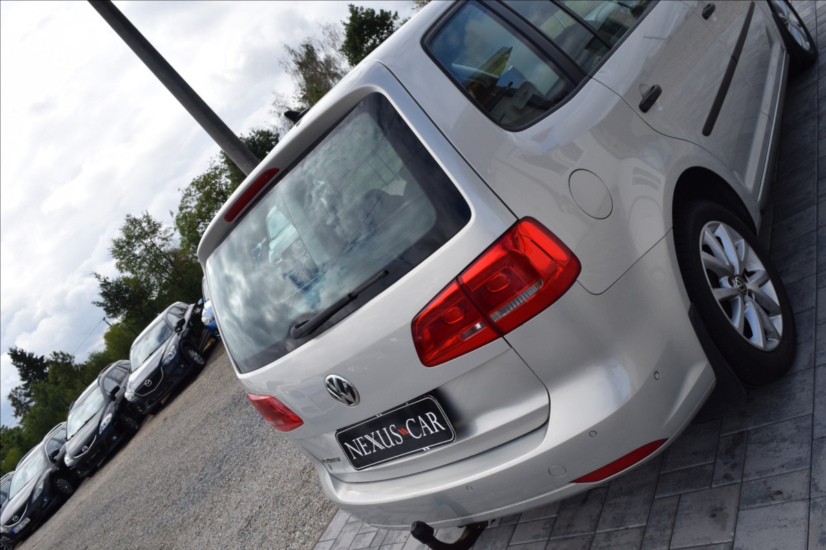 volkswagen-touran-1-4-tsi-103kw-dsg-po-servise - 5