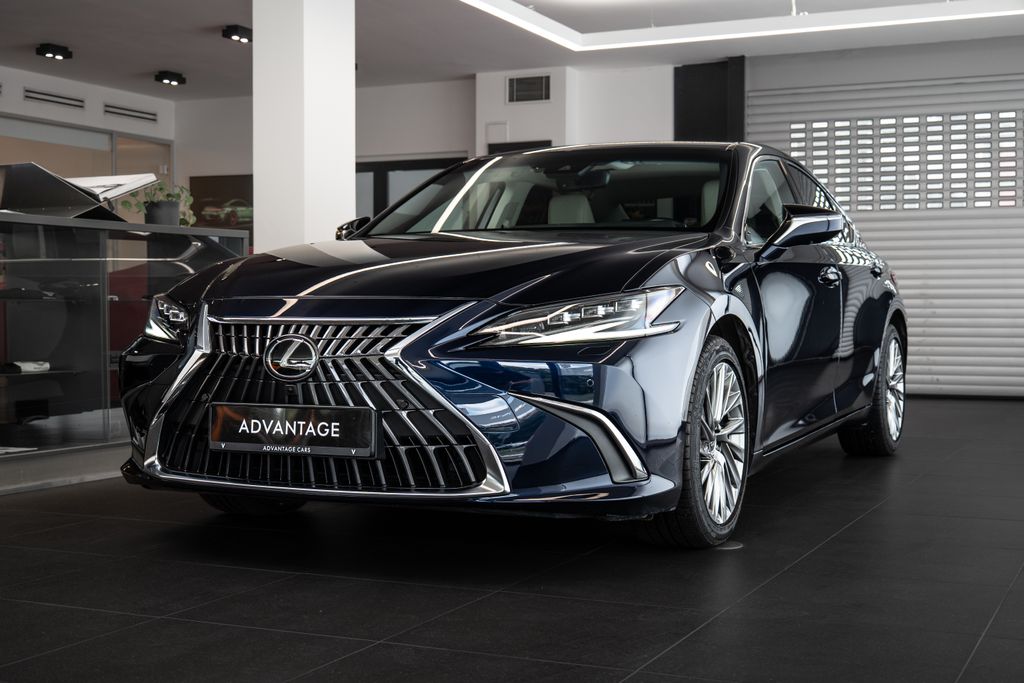 Lexus ES 300 H/MarkLevinson/360/Vyhřívaná/Ventilovaná Sedadla
