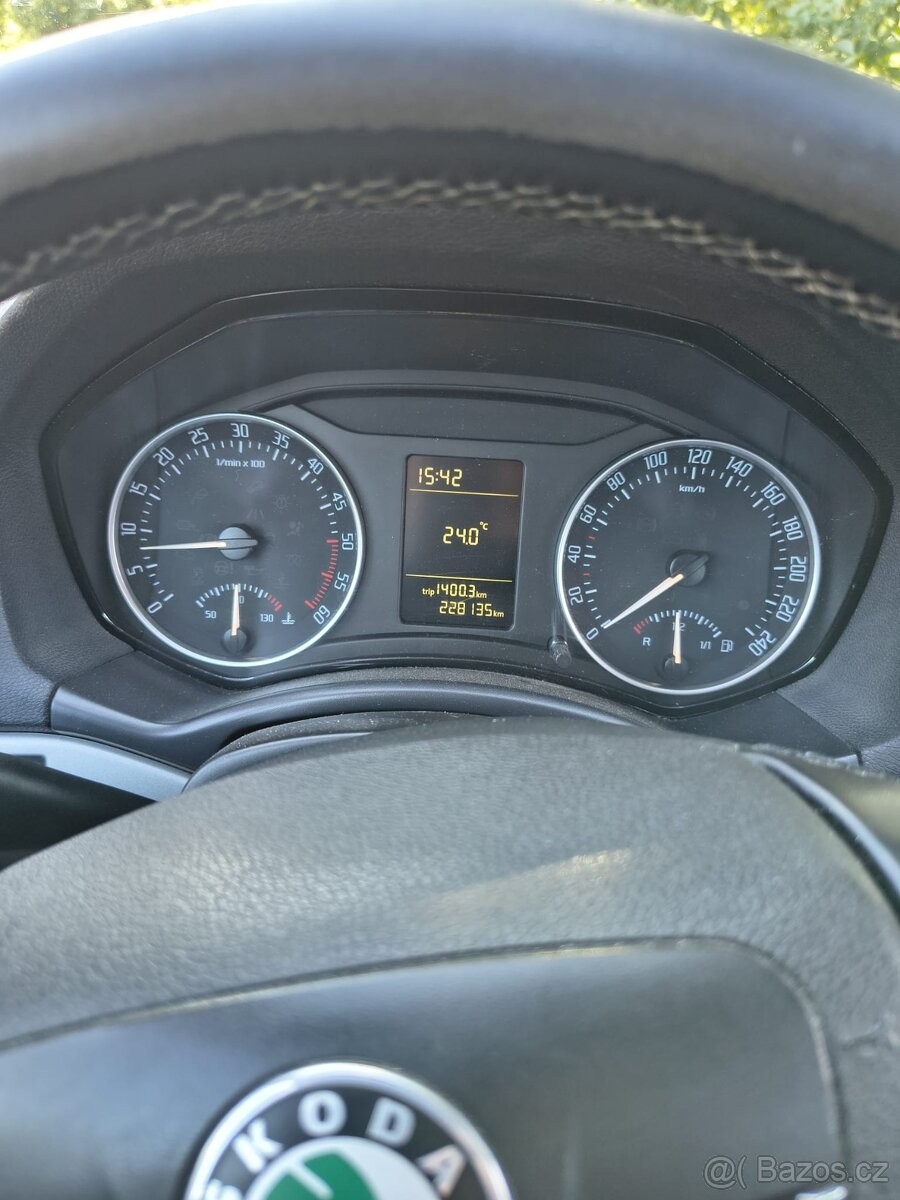 skoda-octavia-2-0 - 8