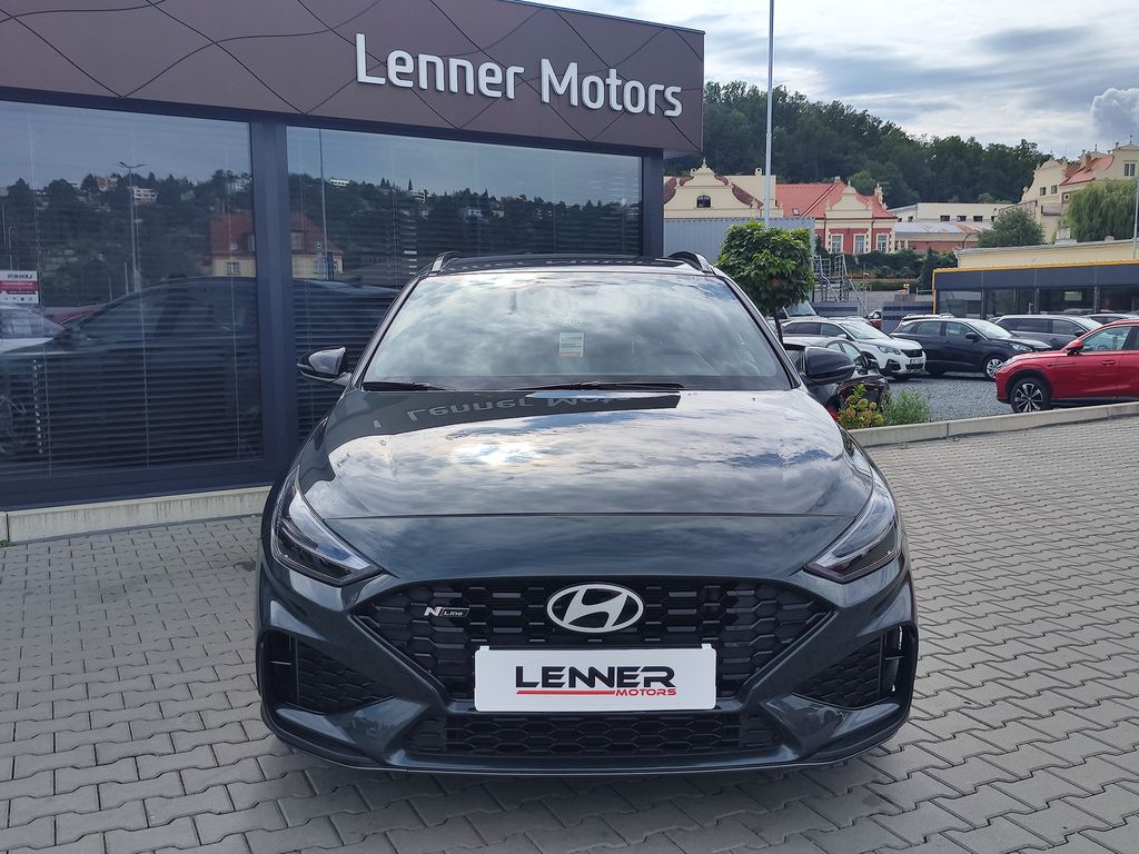 hyundai-i30-1-5-t-gdi-103kw-n-line-dct - 1