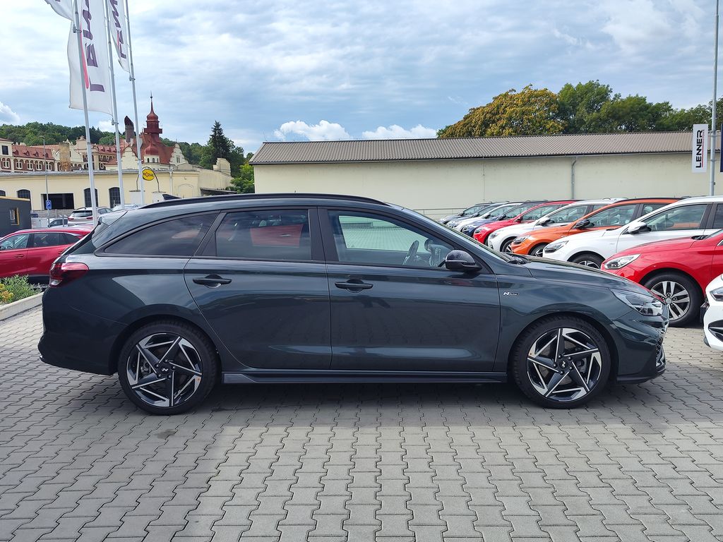 hyundai-i30-1-5-t-gdi-103kw-n-line-dct - 3