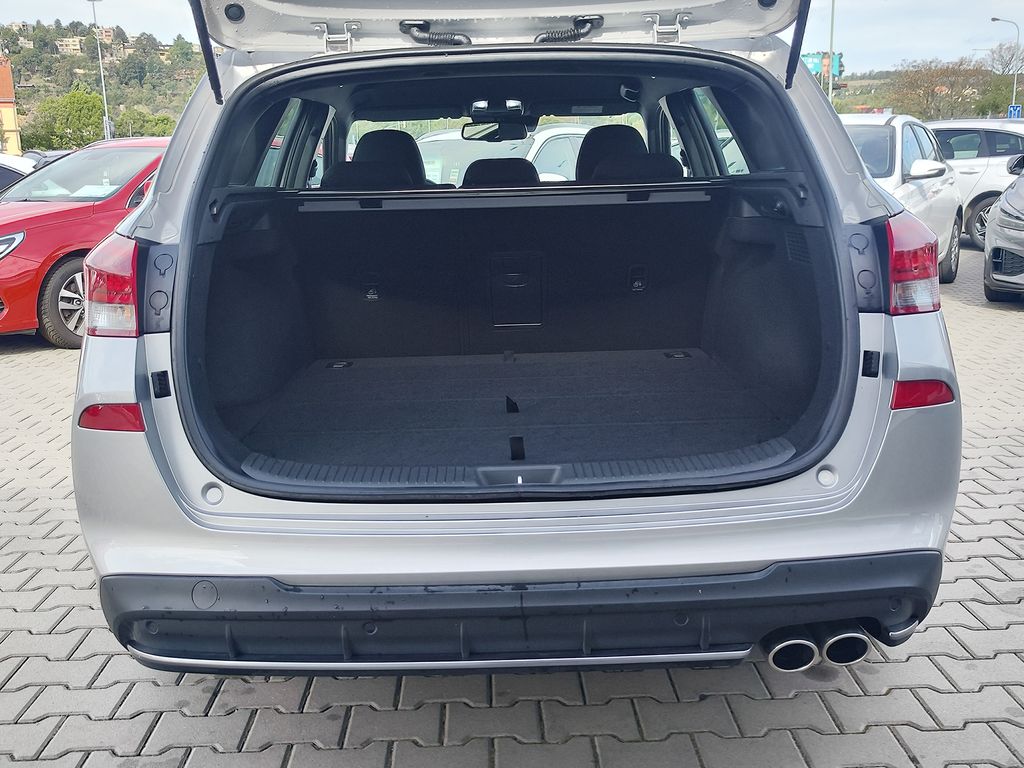 hyundai-i30-1-5-t-gdi-103kw-n-line-dct - 8