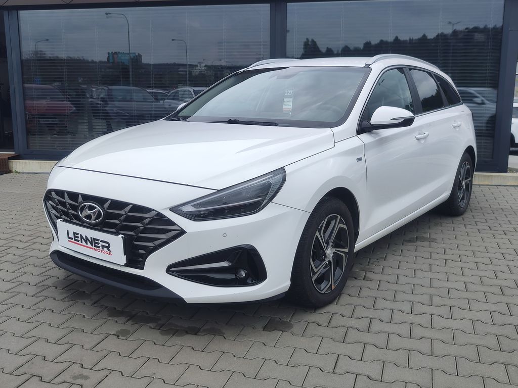 Hyundai i30 1.5 T-GDI/117kW Smart MHEV