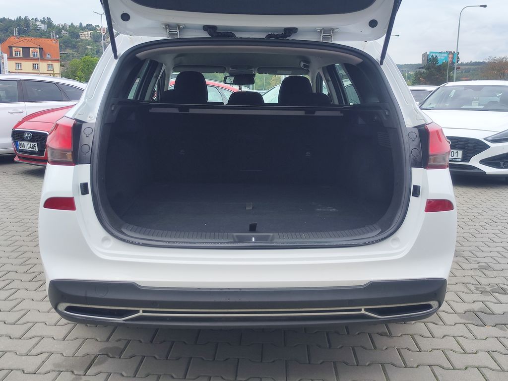 hyundai-i30-1-5-t-gdi-117kw-smart-mhev - 8