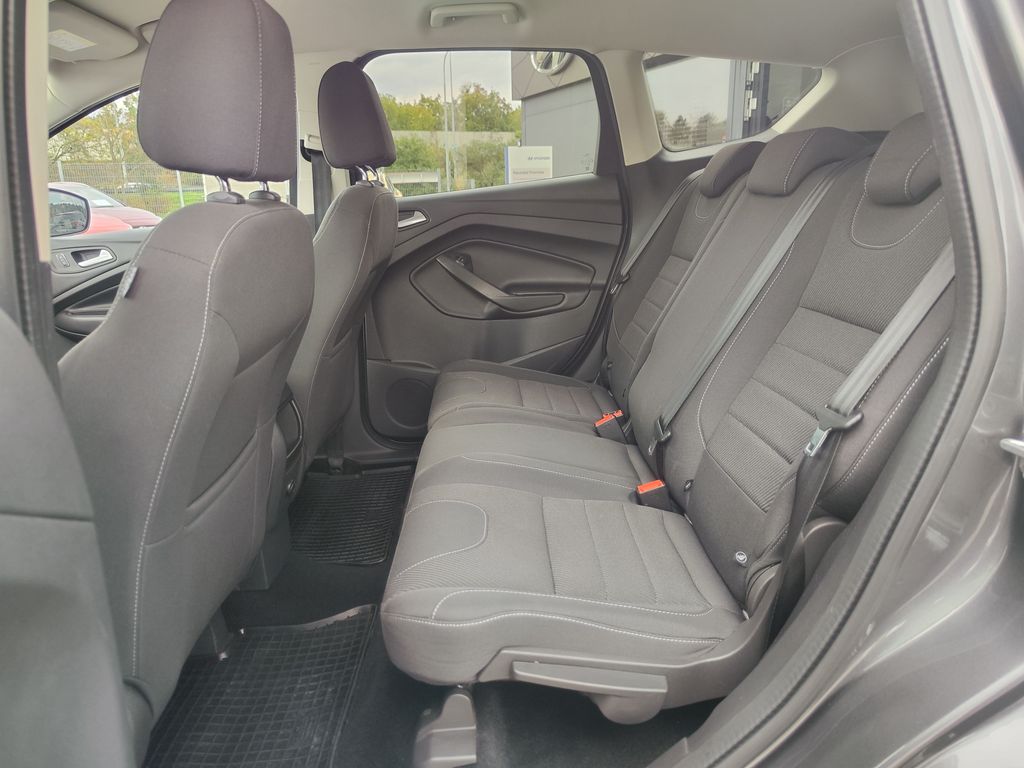 ford-kuga-1-5-eb-110kw-sync-edition - 9