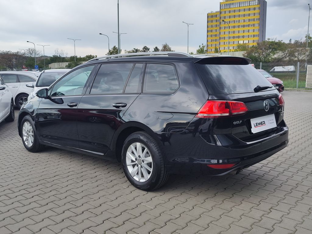 volkswagen-golf-1-2-tsi-81kw-comfortline - 6