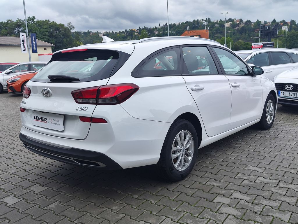 hyundai-i30-1-0-t-gdi-88kw-comfort - 4