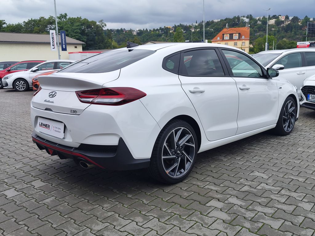 hyundai-i30-1-5-t-gdi-117kw-n-line-dct - 4