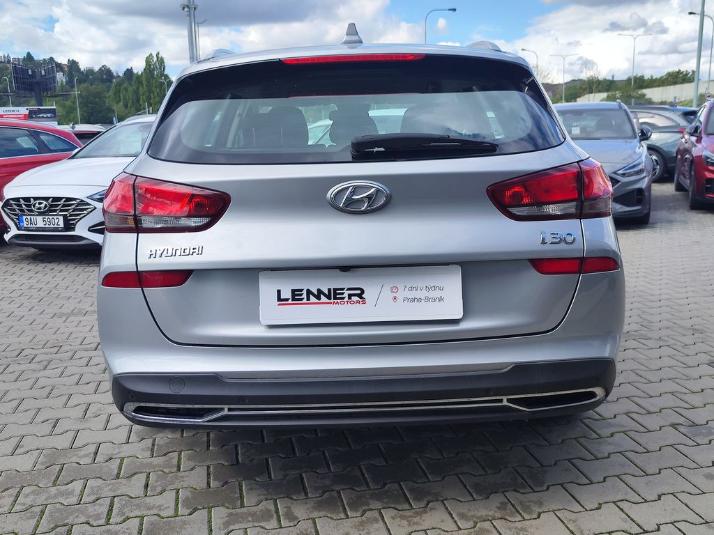 hyundai-i30-1-5-t-gdi-117kw-comfort - 5
