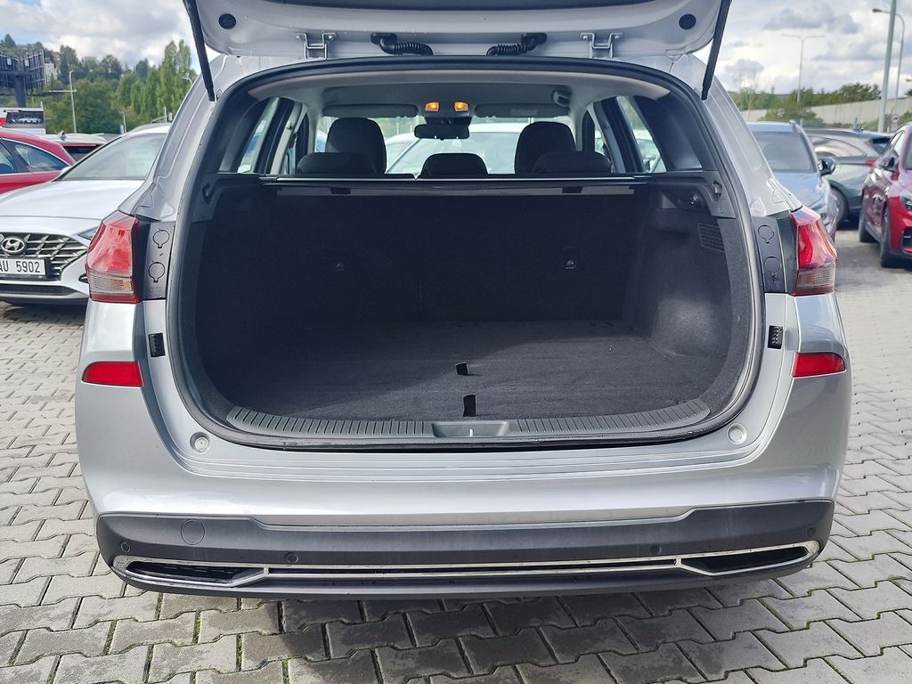 hyundai-i30-1-5-t-gdi-117kw-comfort - 8