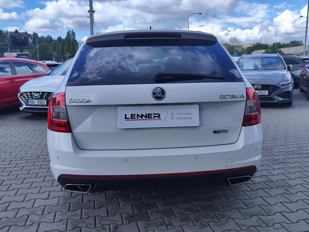 skoda-octavia-2-0-tdi-135kw-rs - 5