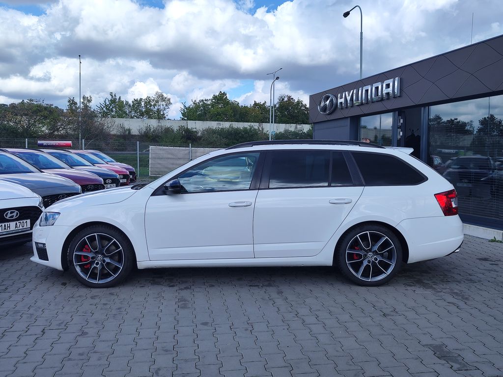 skoda-octavia-2-0-tdi-135kw-rs - 7