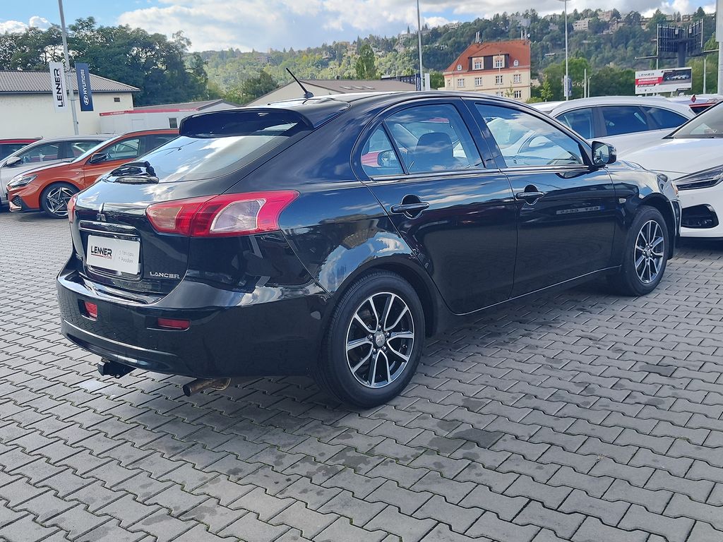 mitsubishi-lancer-1-6-mivec-86kw-cr-1-majitel - 4