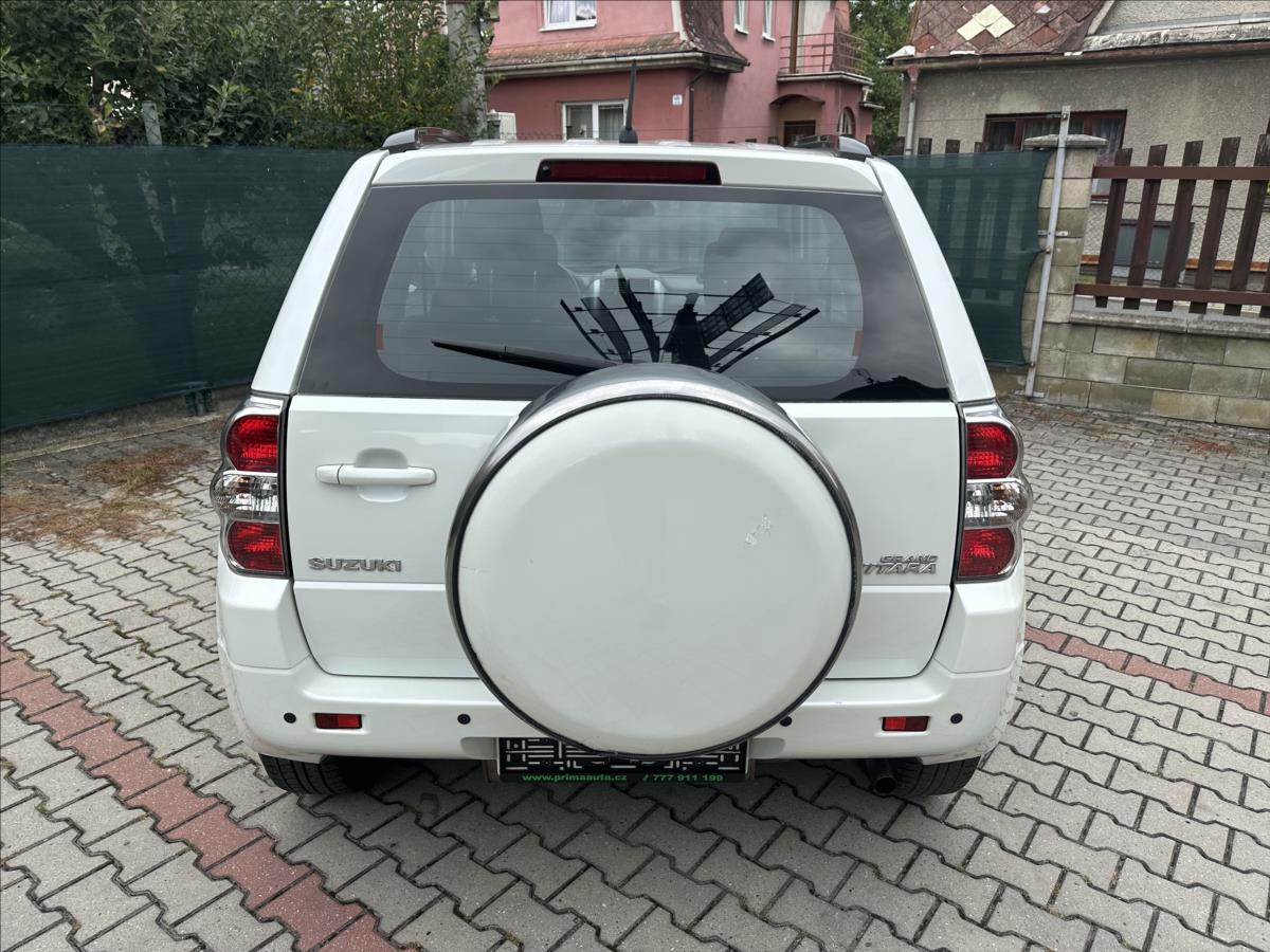 suzuki-grand-vitara-1-6-4x4-1-majitel - 3