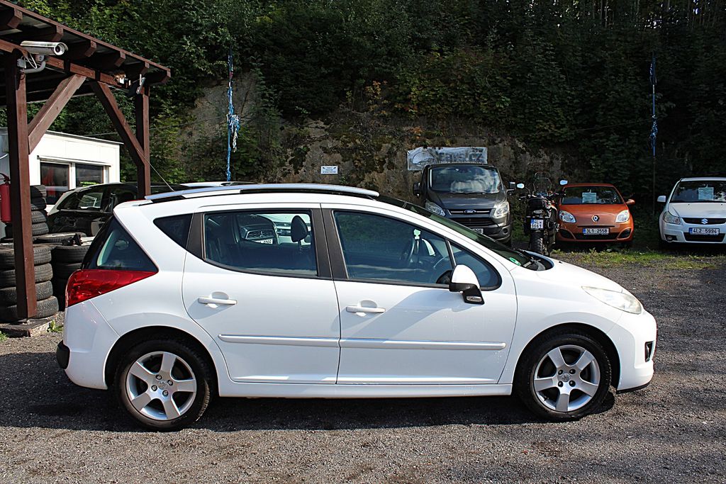 peugeot-207-1-6i-i-sw - 5