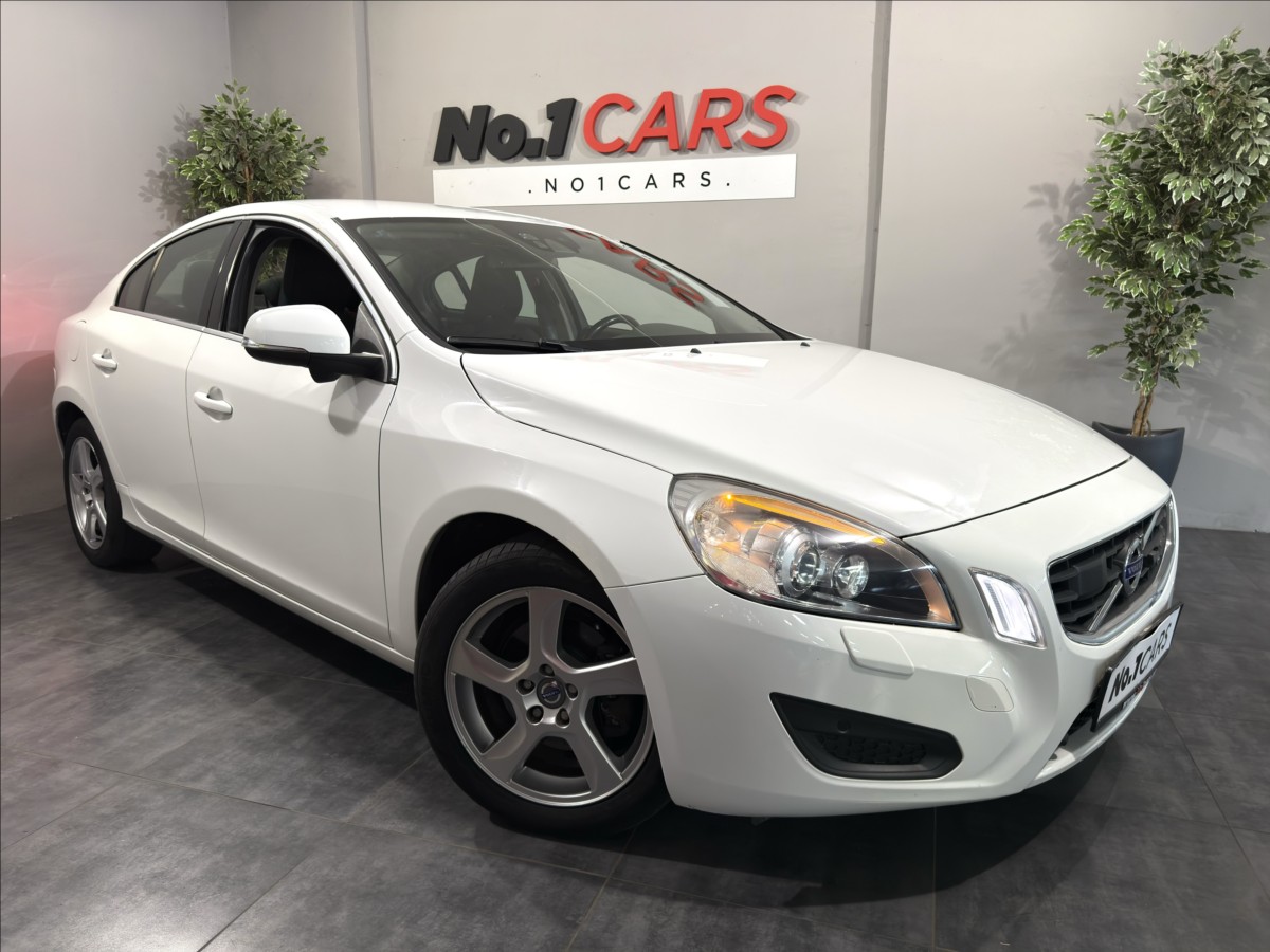Volvo S60 1,6   T3 SUMMUM XENON BLIS