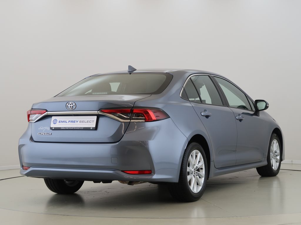 toyota-corolla-1-5-dynamic-92kw-comfort-cz-1maj - 4
