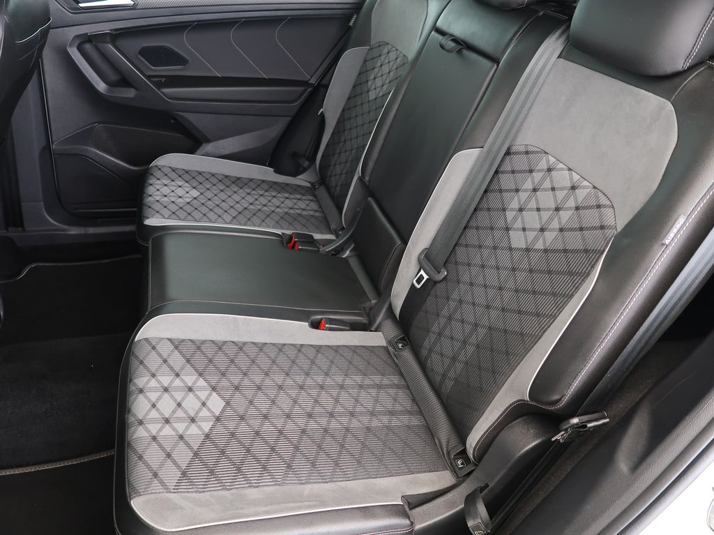 volkswagen-tiguan-allspace-2-0-tdi-147kw-4x4-dsg-r-line-cz - 9