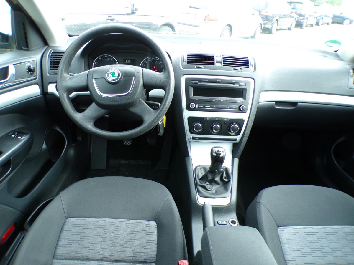 skoda-octavia-1-2-tsi-77kw-tempomat - 6