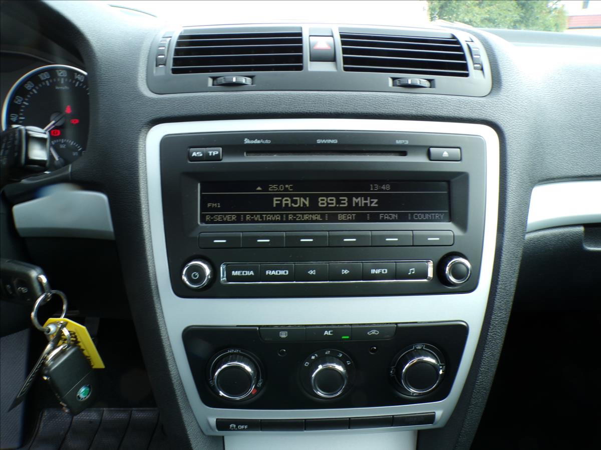 skoda-octavia-1-2-tsi-77kw-tempomat - 8