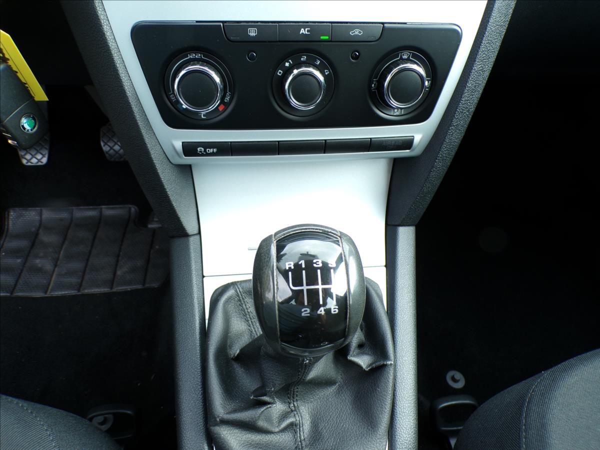 skoda-octavia-1-2-tsi-77kw-tempomat - 9