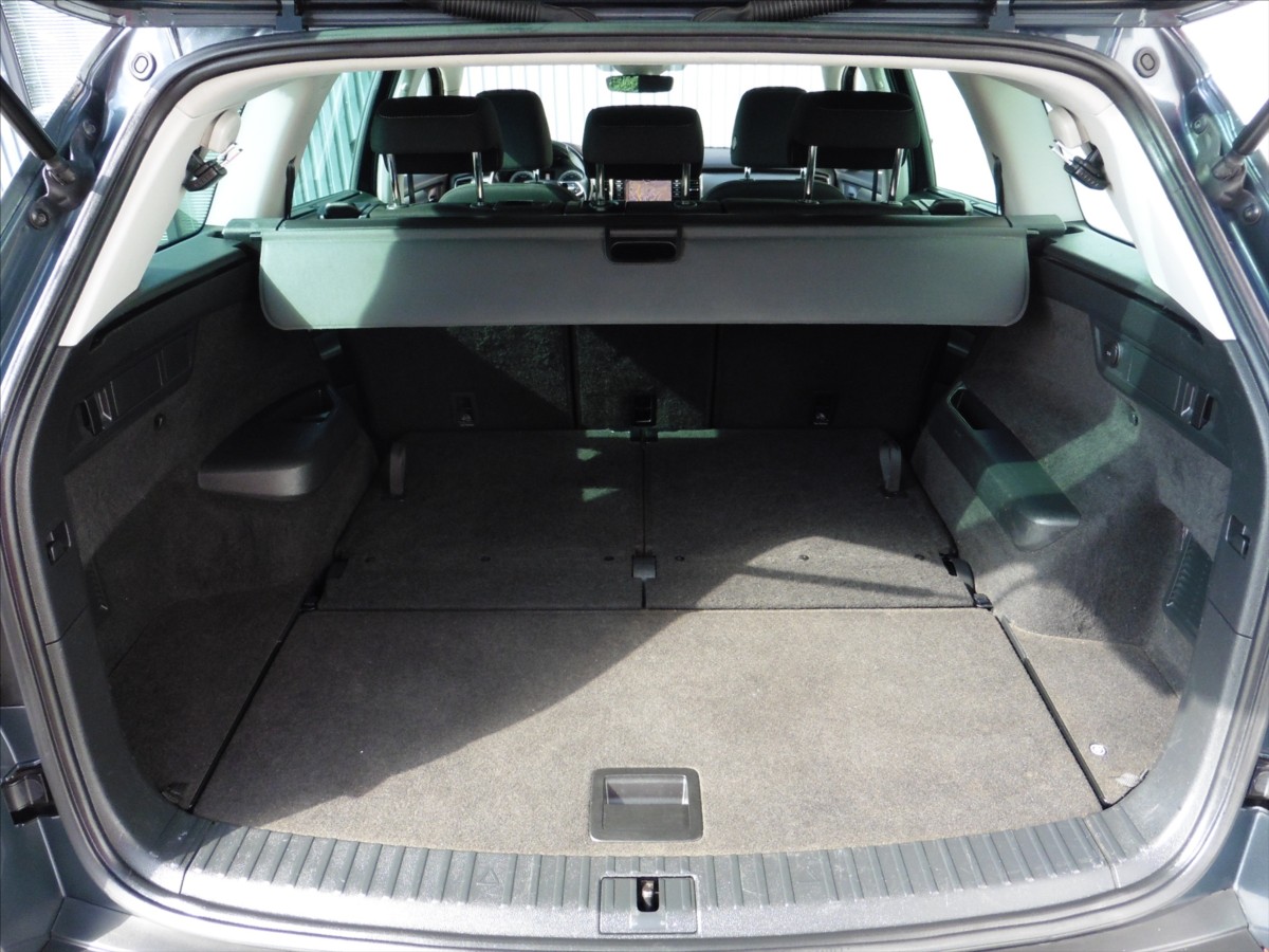 skoda-kodiaq-2-0-tdi-style-4x4-dsg-7-mist - 8