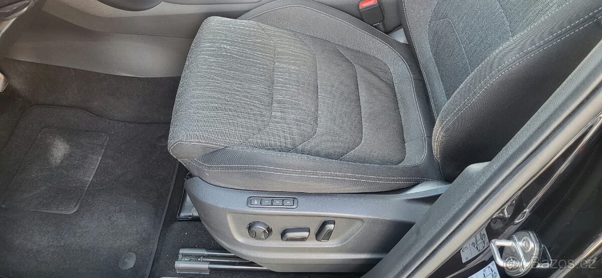 skoda-kodiaq-2-0-tdi-110-kw-top-stav - 5