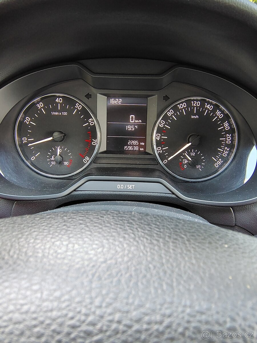 skoda-octavia-1-2-tsi-tazne-zar - 4