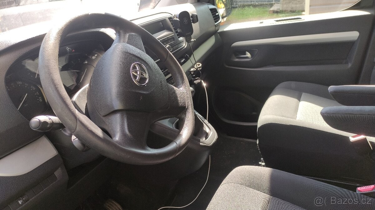 toyota-proace-verso-1-5-d-88kw - 2