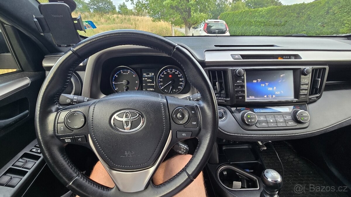 toyota-rav4-2-0-d-4d-105-kw-2wd-r-2016 - 5