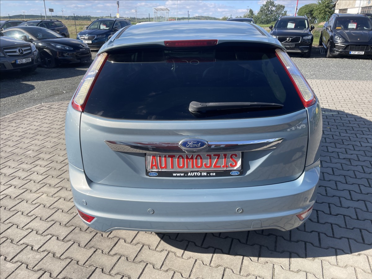 ford-focus-2-0-hdi-100-kw-xenony-nova-stk-digiklima-ok - 8