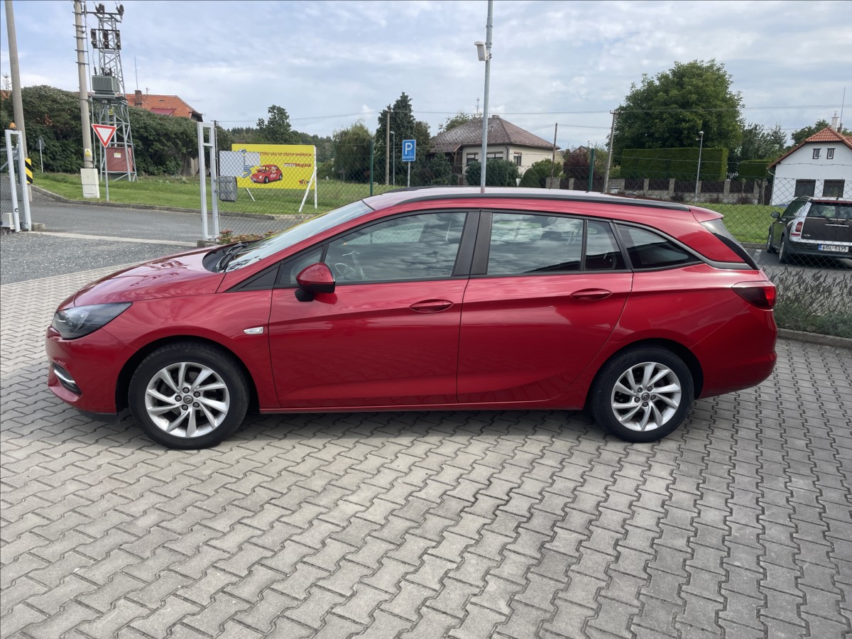 opel-astra-1-5-cdti-cr-dph-digiklima-led-pekne-j - 4