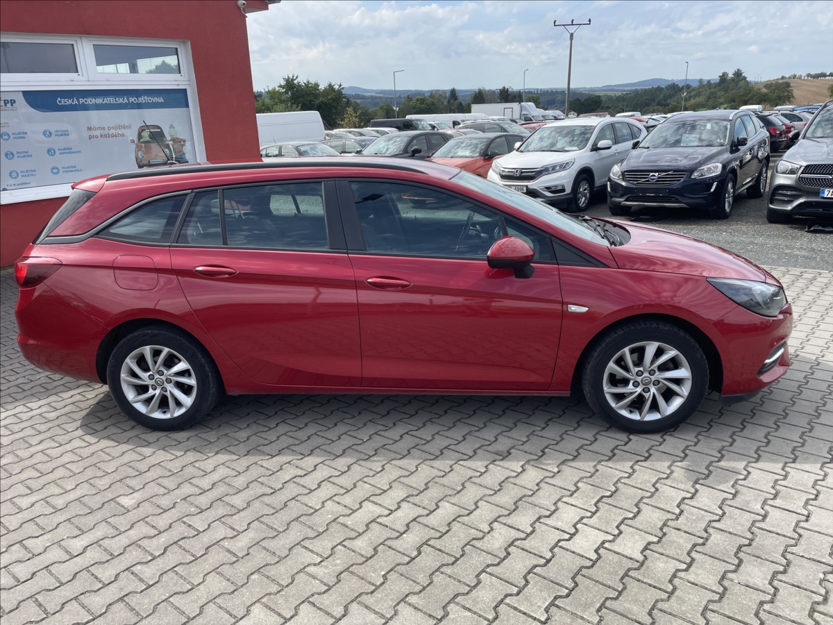 opel-astra-1-5-cdti-cr-dph-digiklima-led-pekne-j - 8