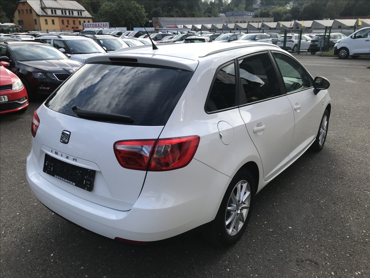 seat-ibiza-1-2-tsi-combi-77kw - 4