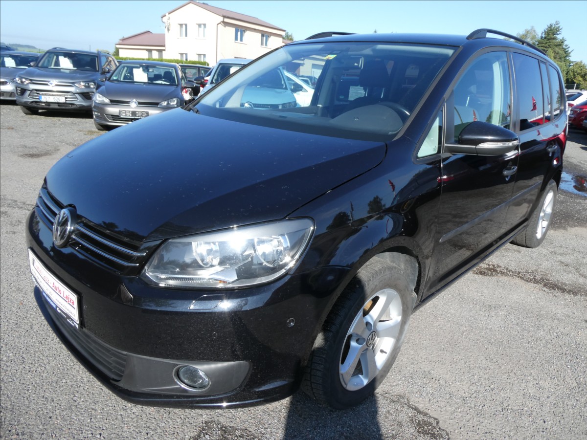 volkswagen-touran-1-6-tdi-77kw-7-mist-navigace - 4