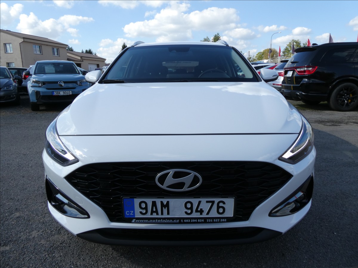 hyundai-i30-1-0-t-gdi-88kw-smart-cr-navigace - 1