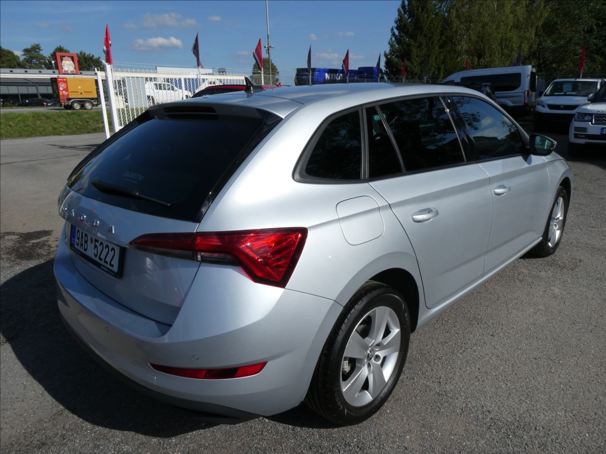 skoda-scala-1-0-tsi-70kw-serviska-dph-cr - 8
