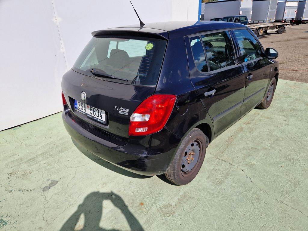 skoda-fabia-1-2-ba-lpg - 2