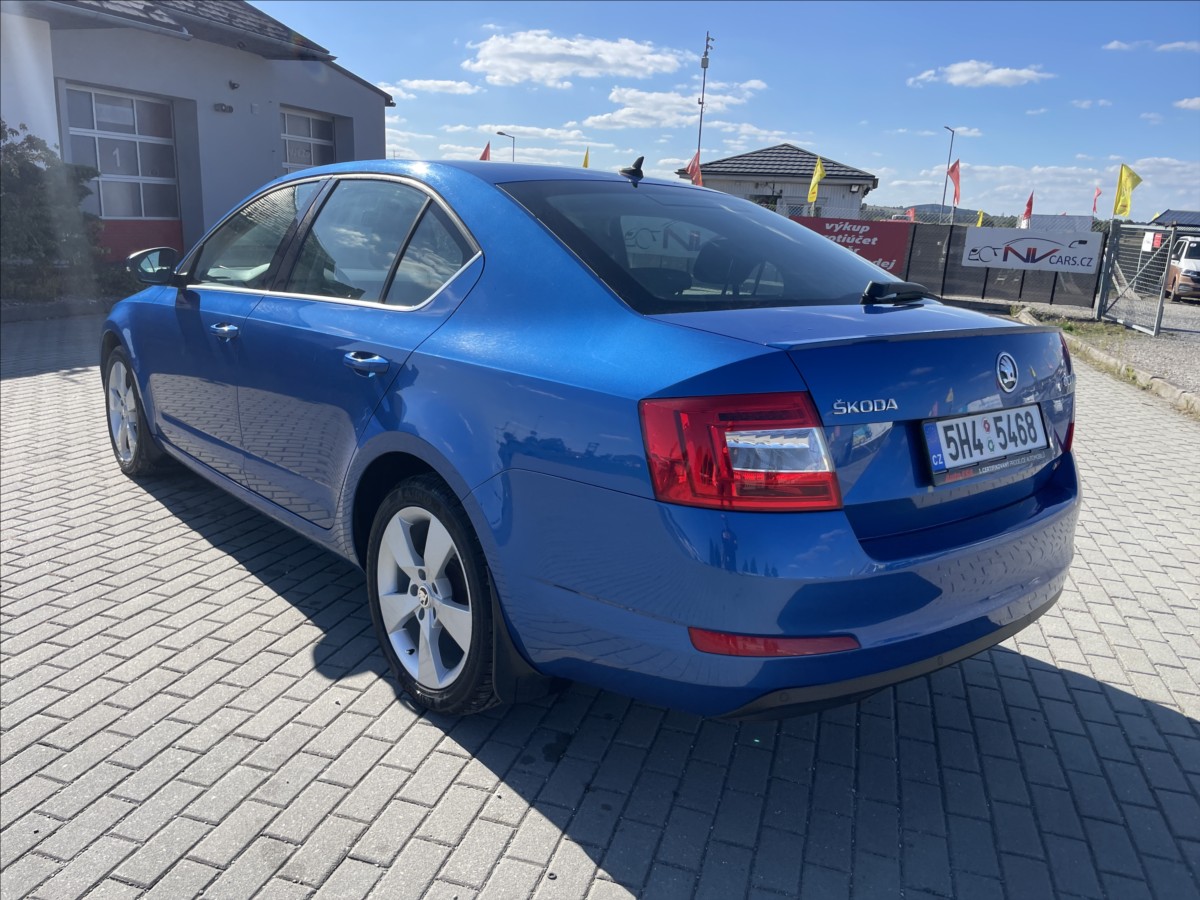 skoda-octavia-1-8-tsi-132kw-dsg-style-xenon-led-czauto - 2